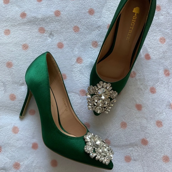 BIGTREE Green Satin Jeweled Heels – Size 38 - Picture 1 of 8